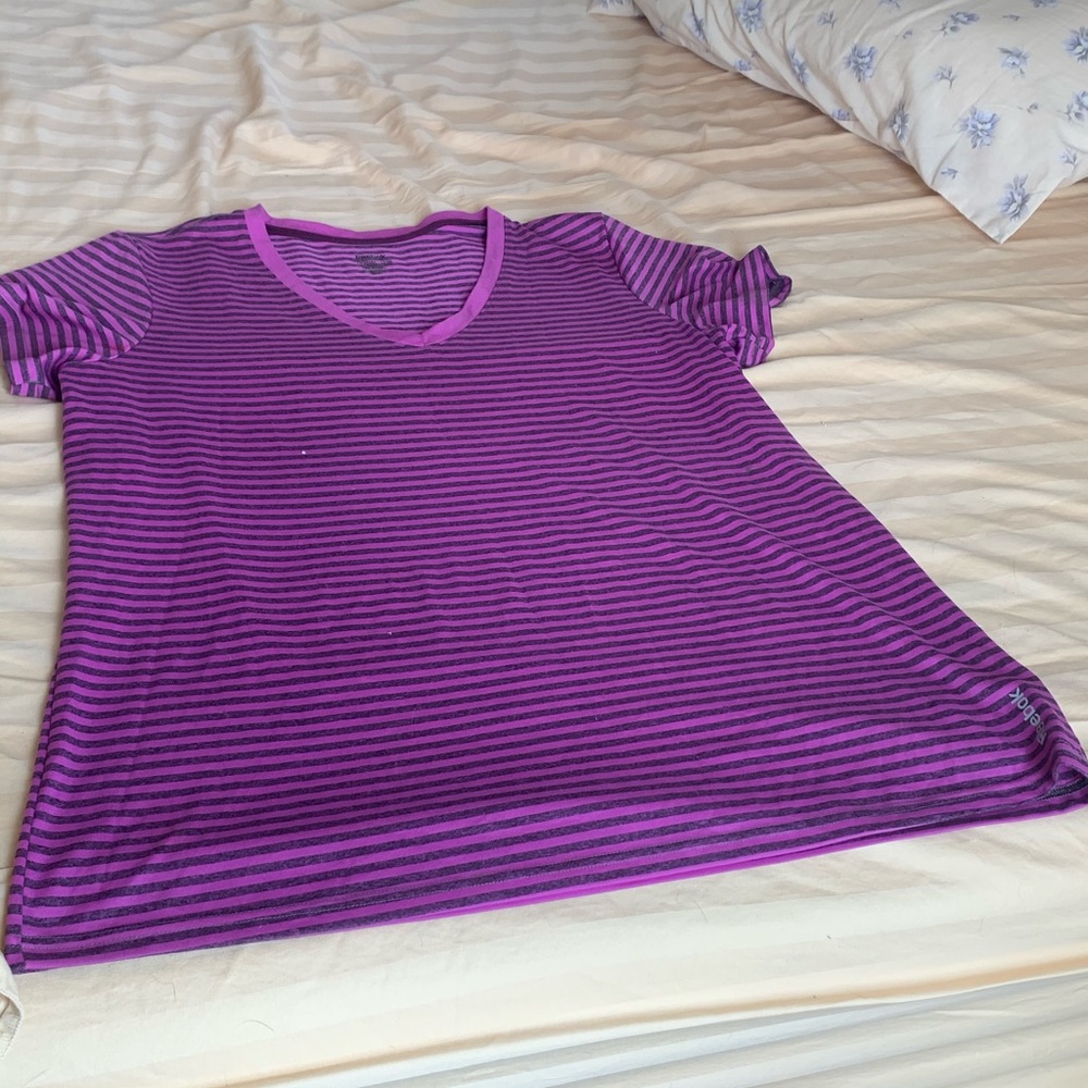 Reebok T-shirt